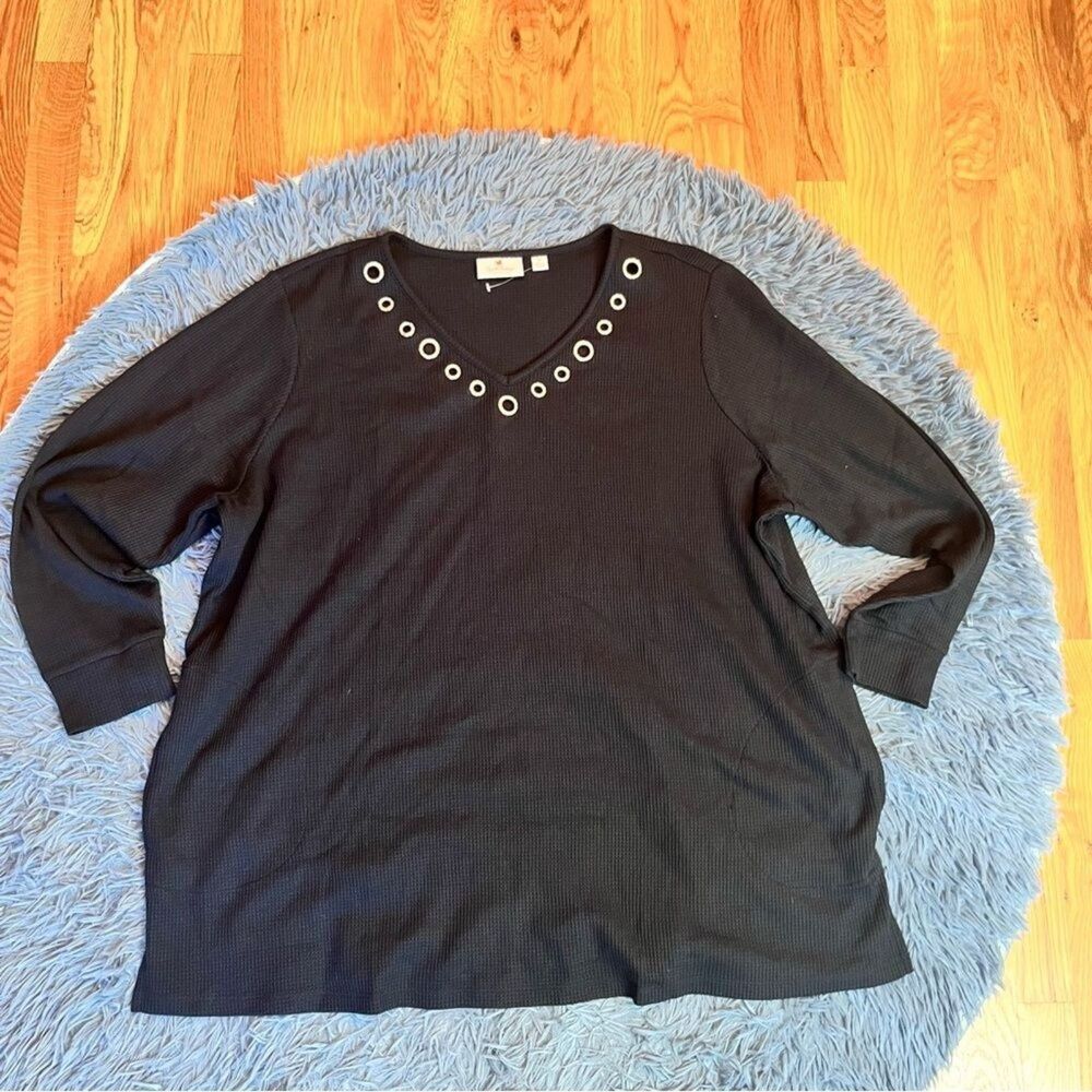 Quacker Factory Black Waffle Thermal V-Neck Eyelet Women Top Size 3X NWOT